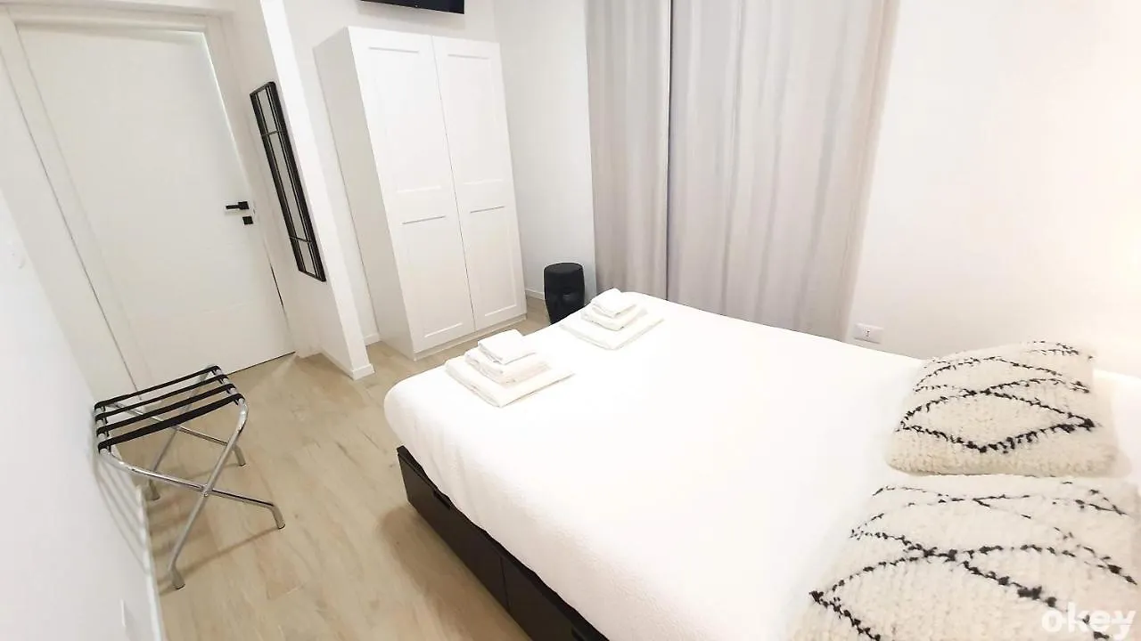 Dimora Beluga - Bari Centro Hotel Guest house