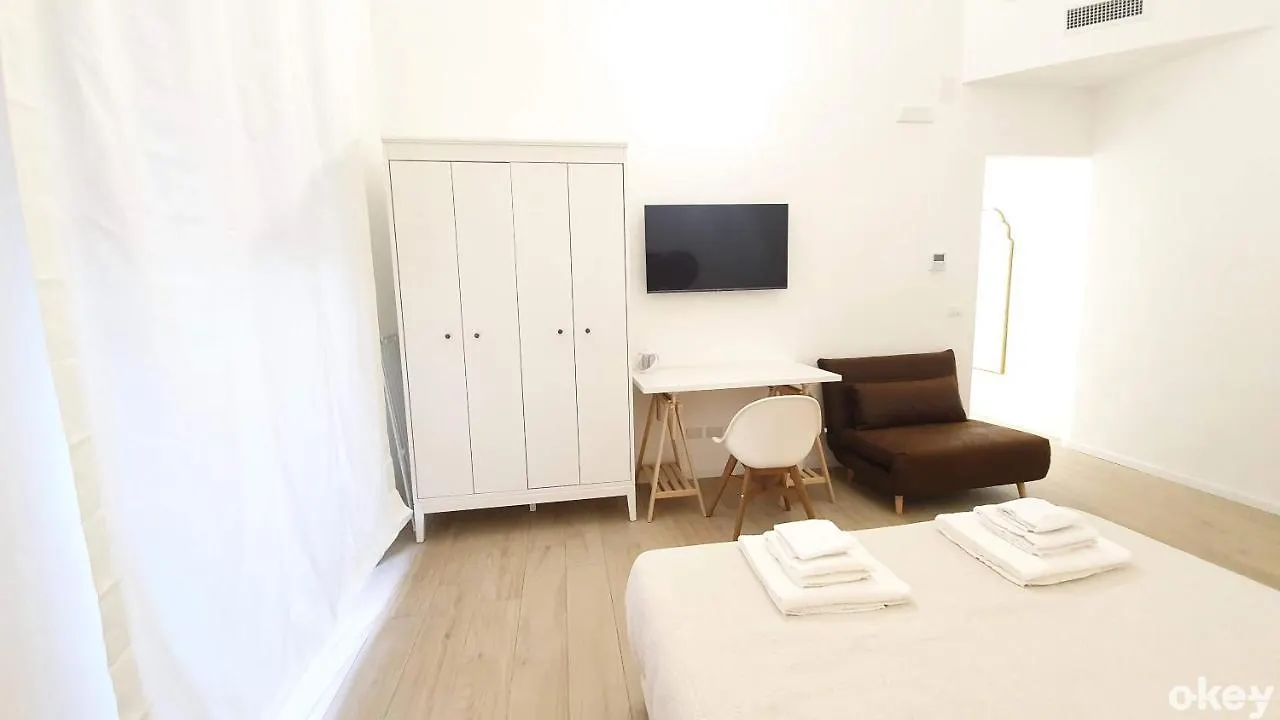 Guest house Dimora Beluga - Bari Centro Hotel