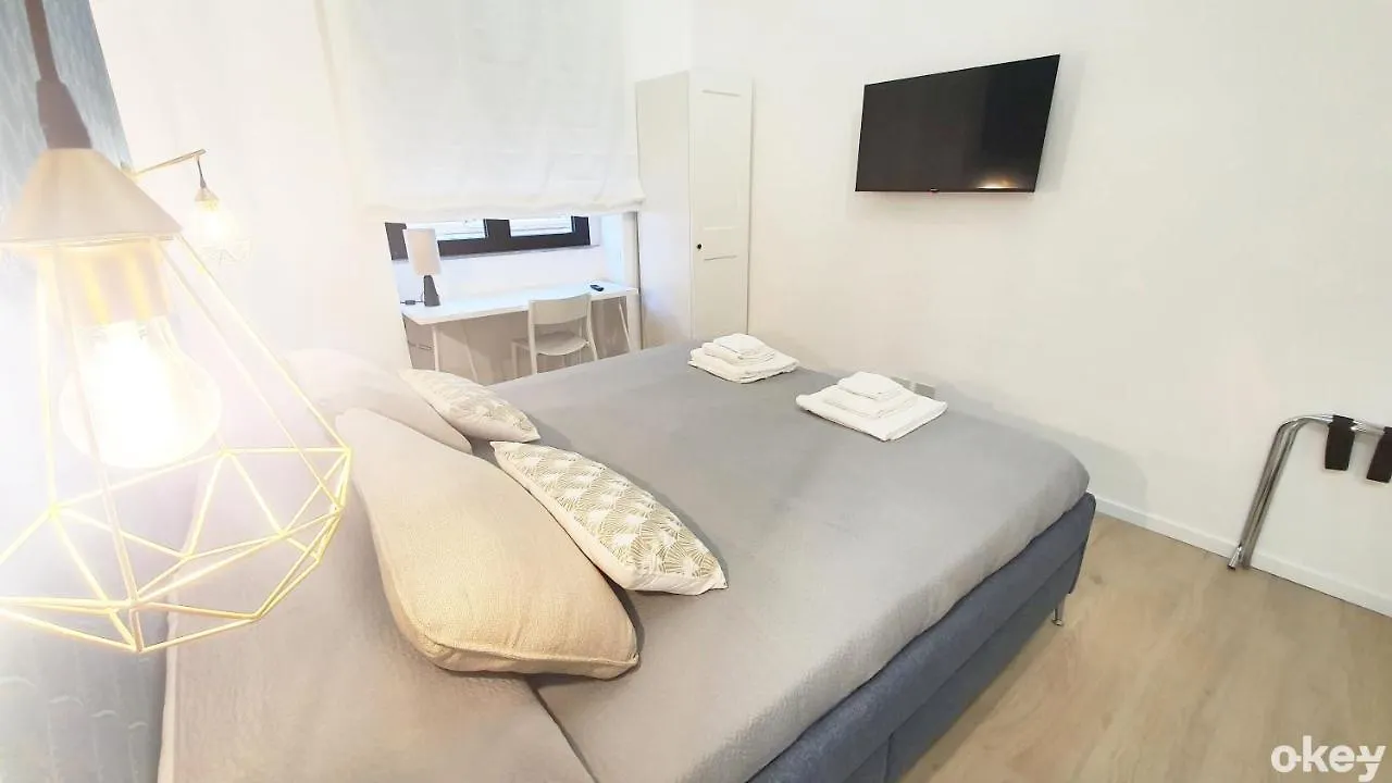 Hotel Dimora Beluga - Bari Centro 0*,  Italia