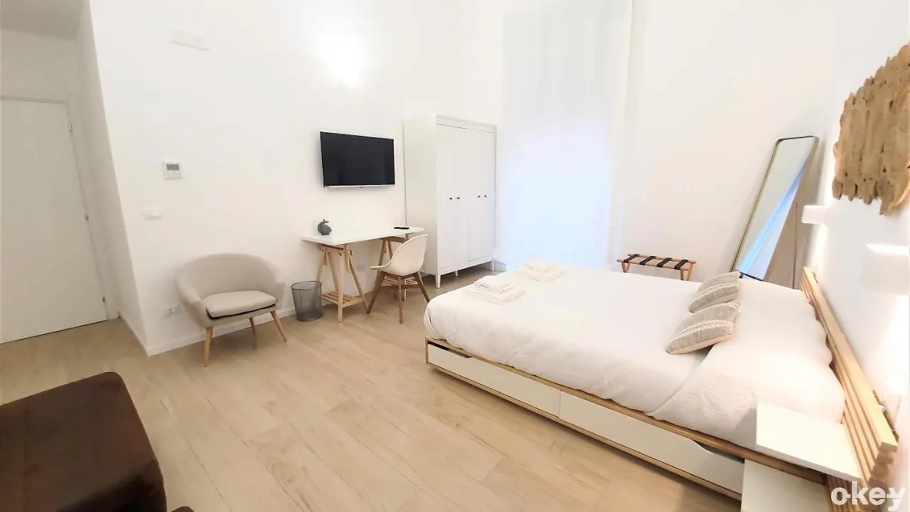 Hotel Dimora Beluga - Bari Centro Italia